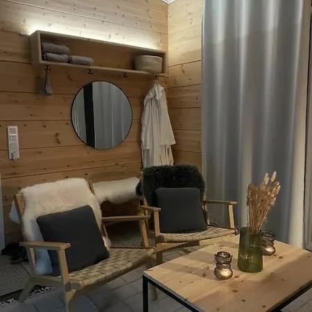 Log House With Sauna&Jacuzzi! Rovaniemi Exterior photo