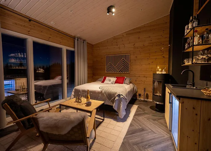 Log House With Sauna&Jacuzzi!