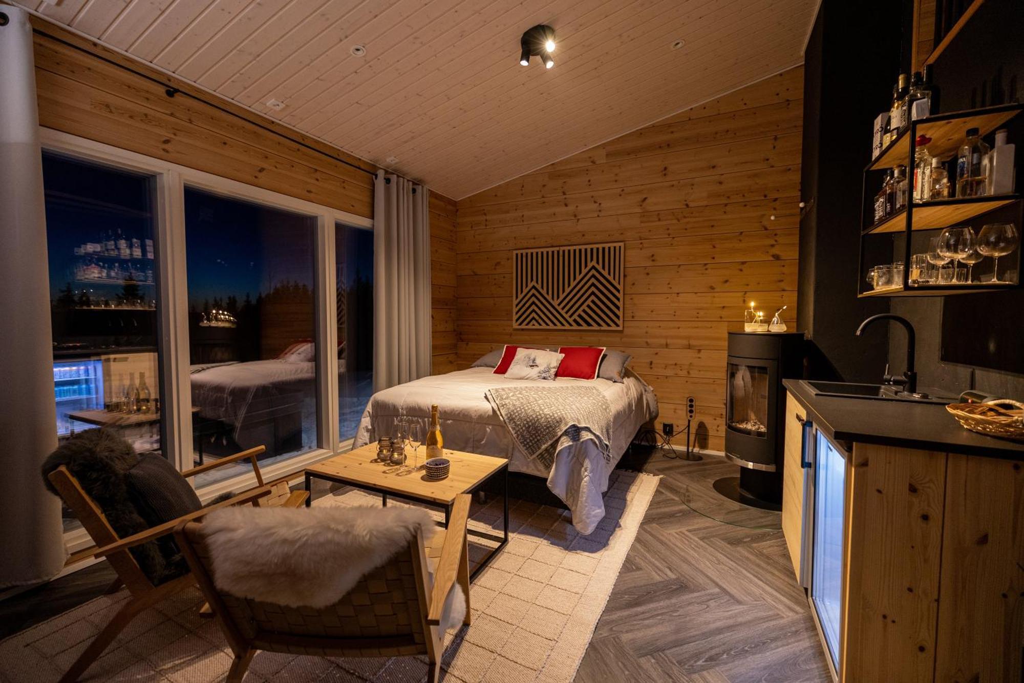 Apartment Log House With Sauna&jacuzzi! *